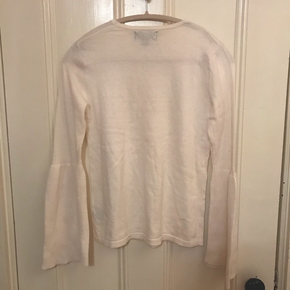 Wossimo White Sweater with flared sleeves (XS) - Picture 2 of 3